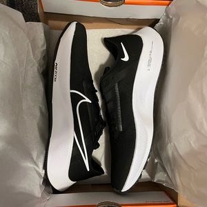 NIKE AIR ZOOM PEGASUS 38- CW7356 002